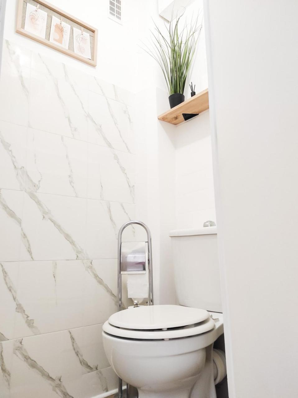 Le Cosy Valcros, Design Et Confort เอ็ก-ซอง-โพรวองซ์ ภายนอก รูปภาพ