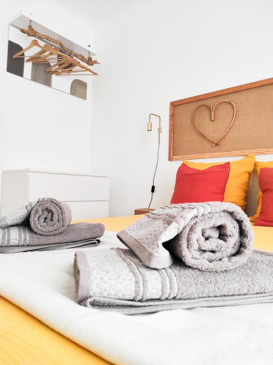 Le Cosy Valcros, Design Et Confort เอ็ก-ซอง-โพรวองซ์ ภายนอก รูปภาพ